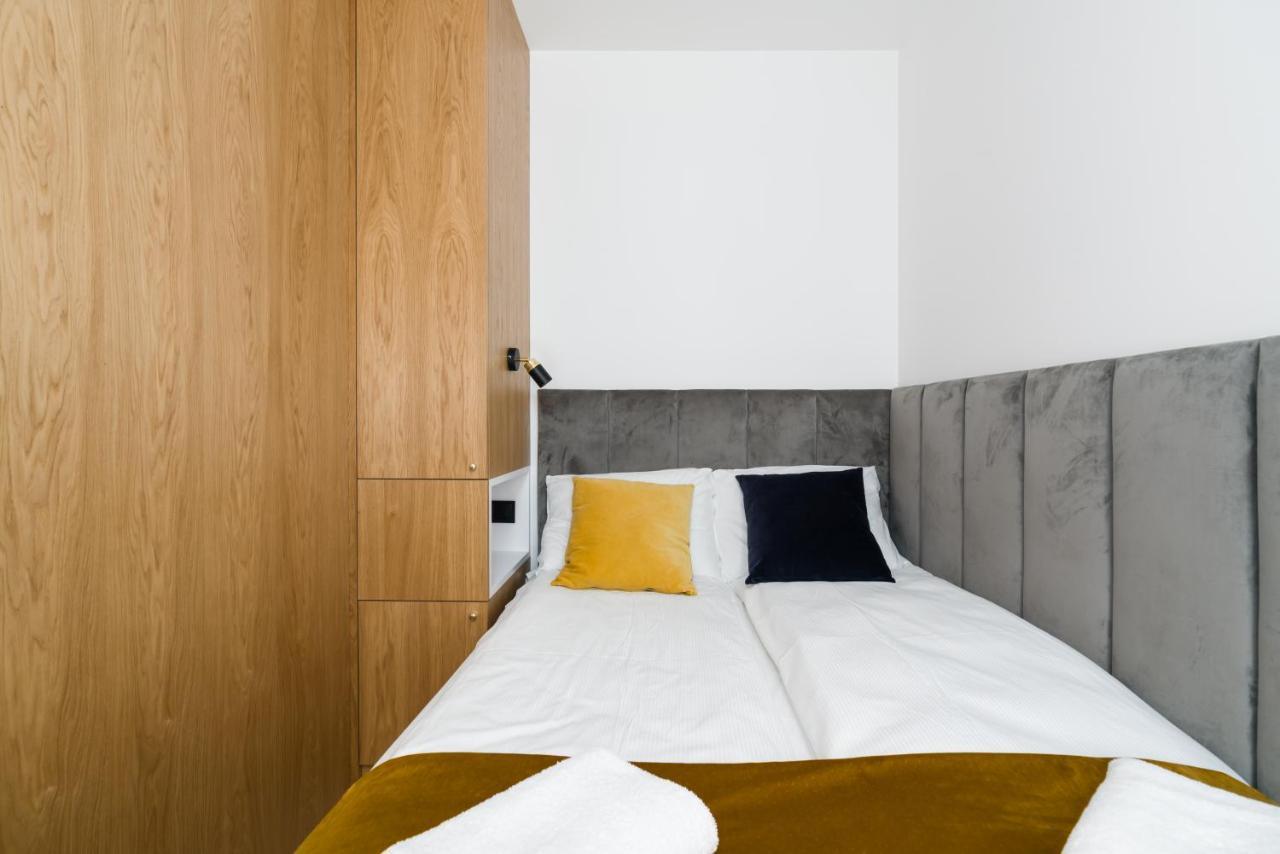 Niedzialkowskiego 25 Apartments Stary Browar City Center By Renters Prestige Πόζναν Εξωτερικό φωτογραφία